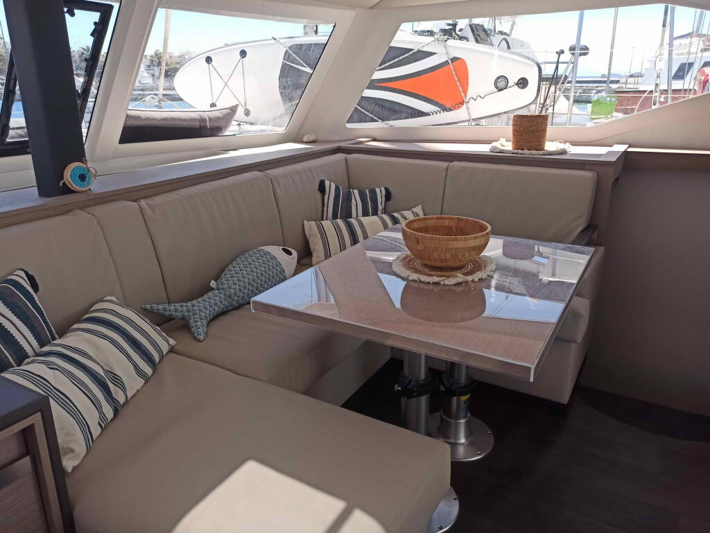 Fountaine Pajot Isla 40 Almiriki