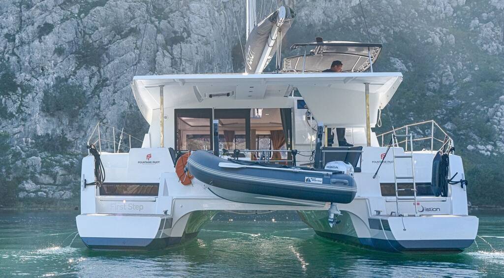 Fountaine Pajot Isla 40 First Step