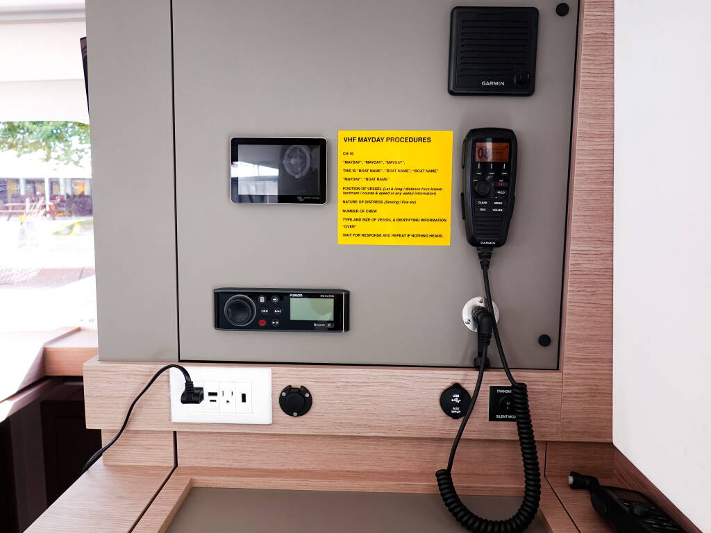 Fountaine Pajot Isla 40 Pizza My Heart