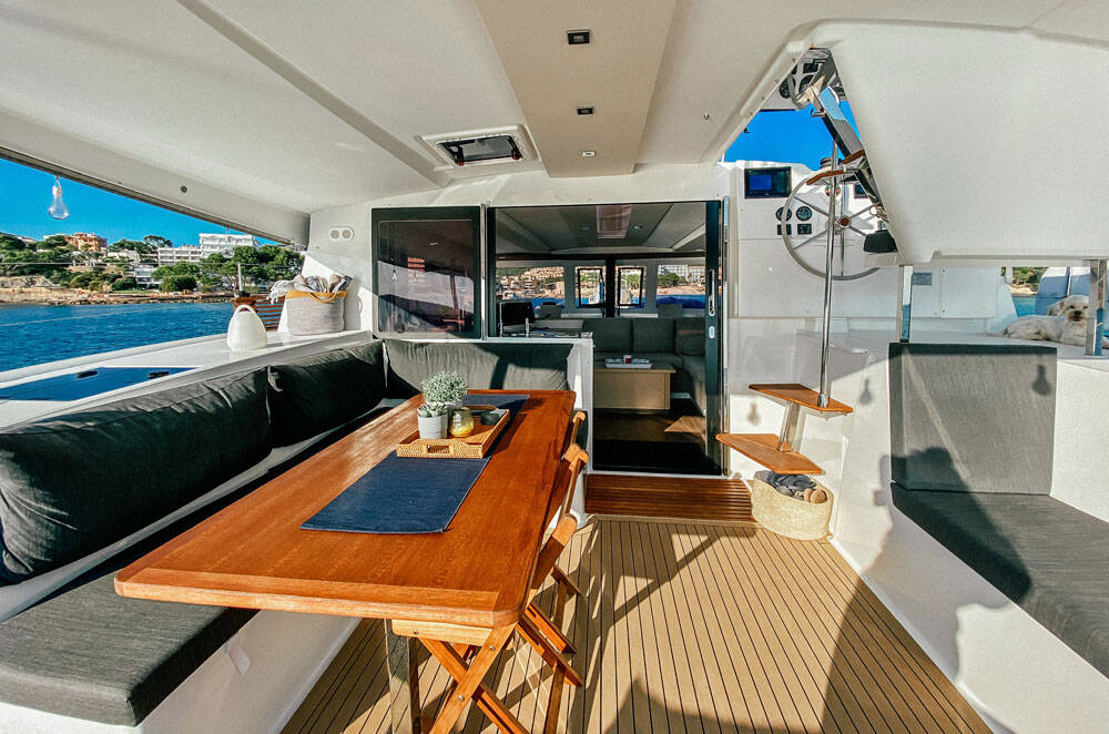 Katamaran Fountaine Pajot Isla 40 One of Us