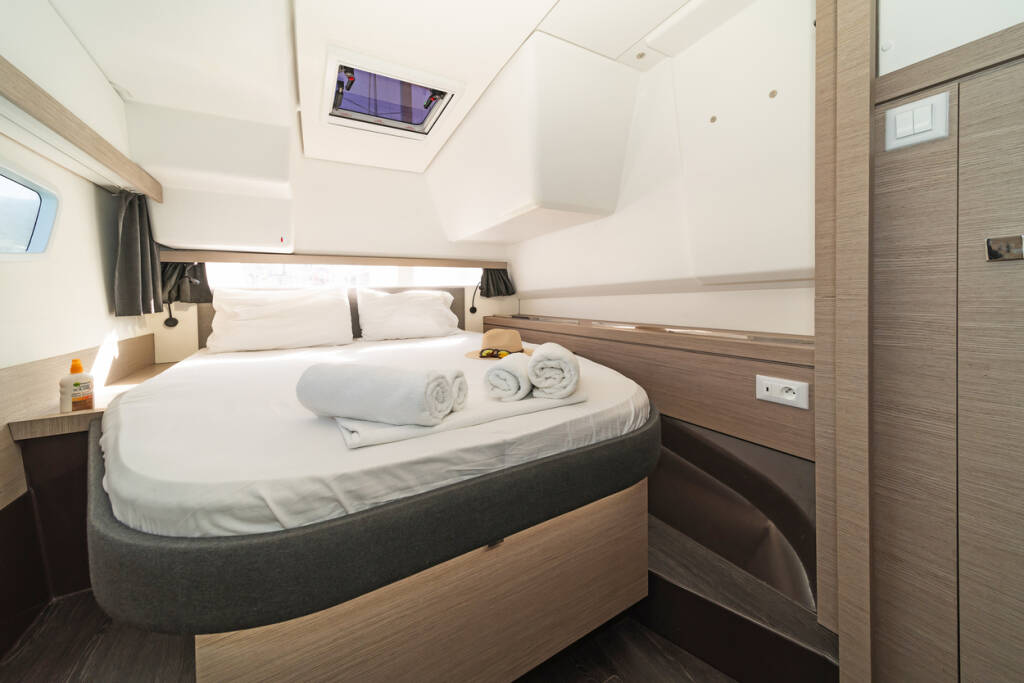 Katamaran Fountaine Pajot Lucia 40 E.S. II