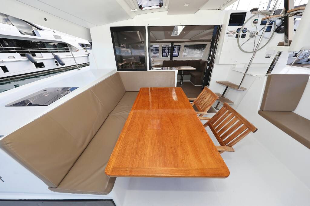 Katamaran Fountaine Pajot Lucia 40 Why Not