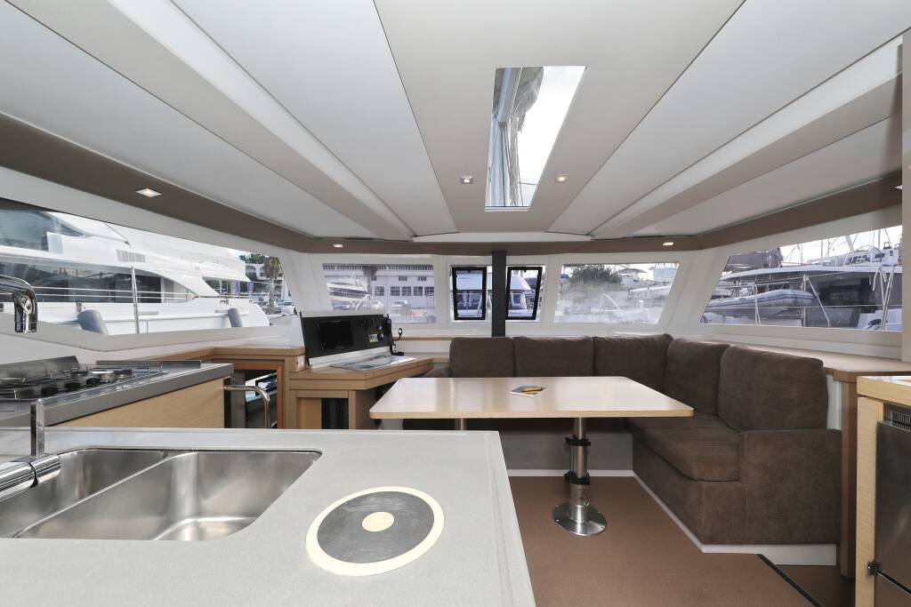 Katamaran Fountaine Pajot Lucia 40 Why Not