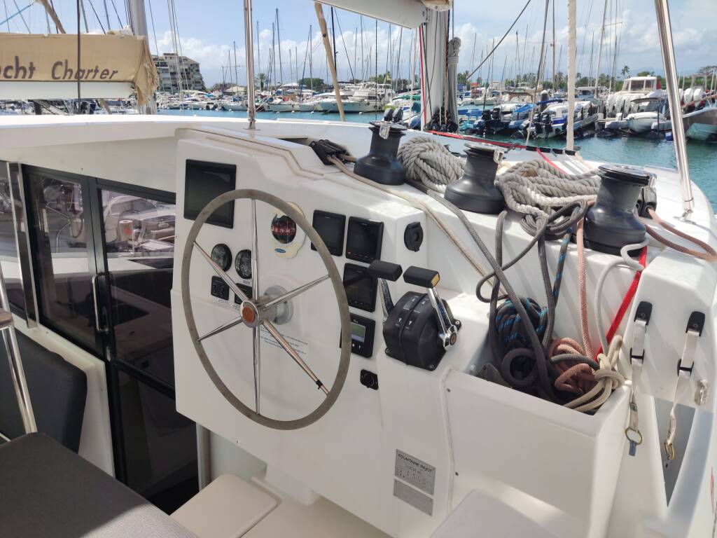 Katamaran Fountaine Pajot Lucia 40 SALAKO II
