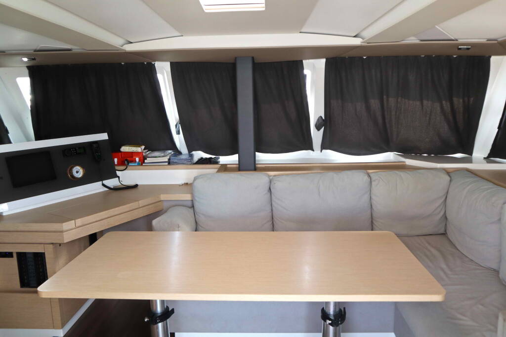 Fountaine Pajot Lucia 40 Alisa