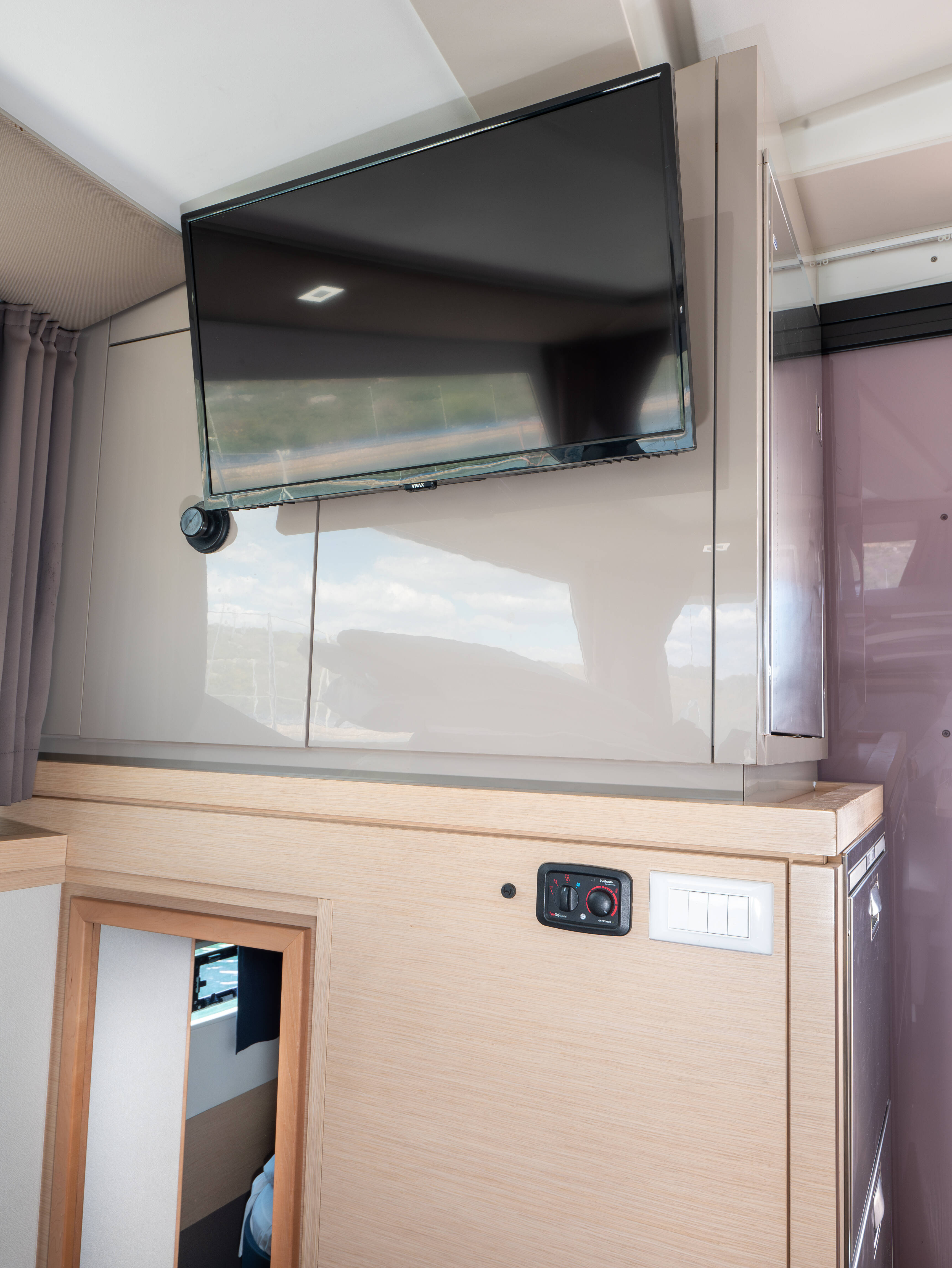 Fountaine Pajot Lucia 40 Luce