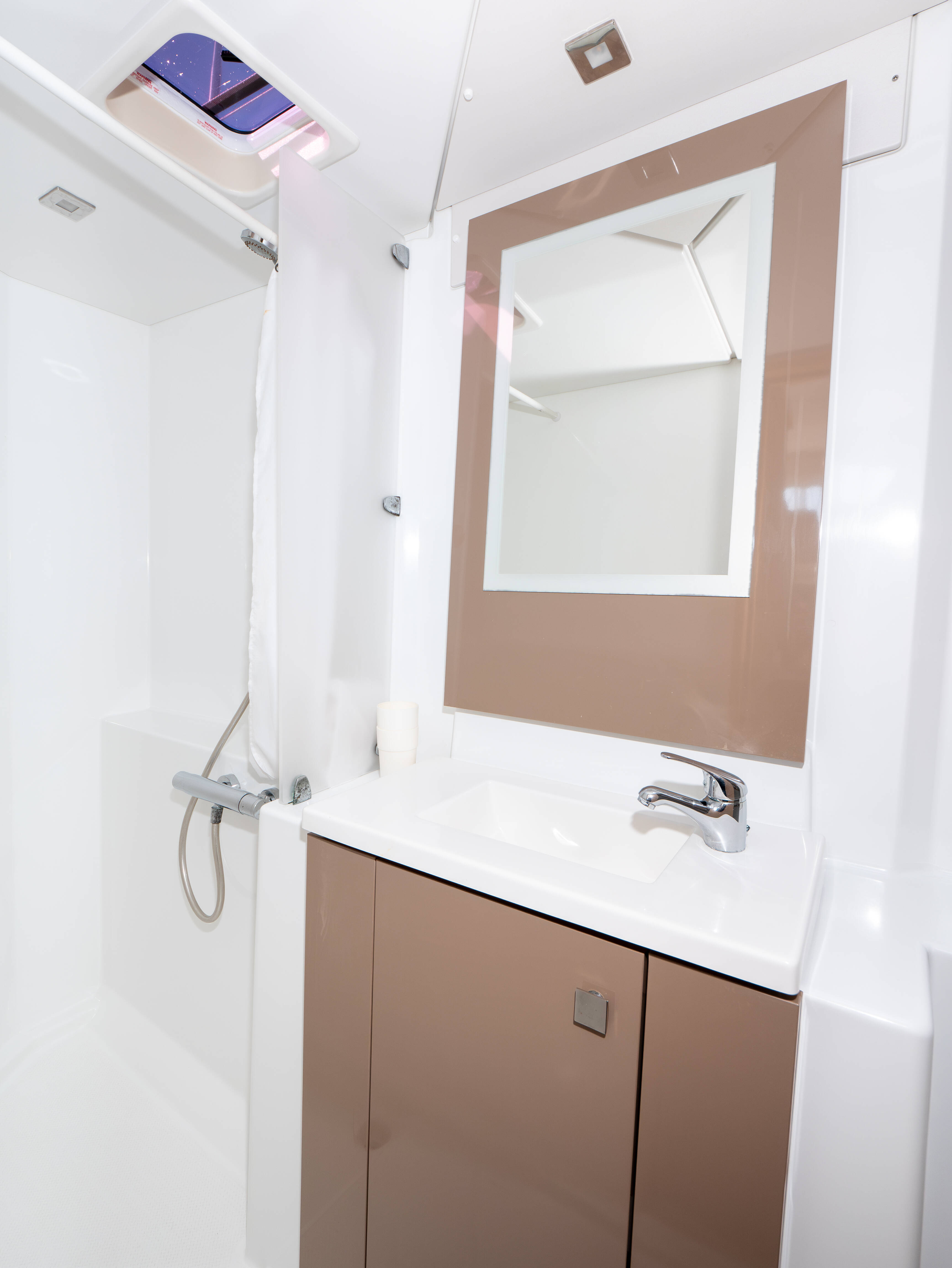 Fountaine Pajot Lucia 40 Stella Luna