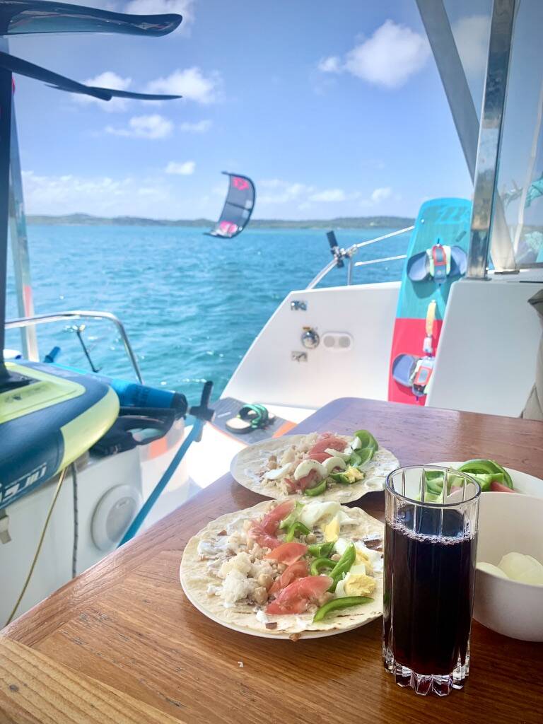 Katamaran Fountaine Pajot Lucia 40 Aqua Panda
