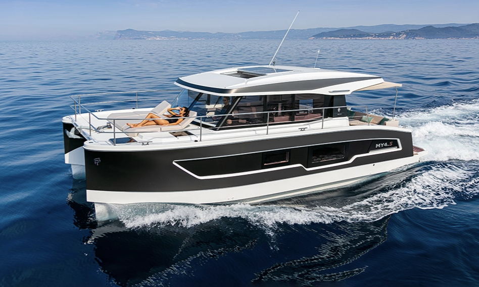 Fountaine Pajot MY4.S - Maestro Seas The Day