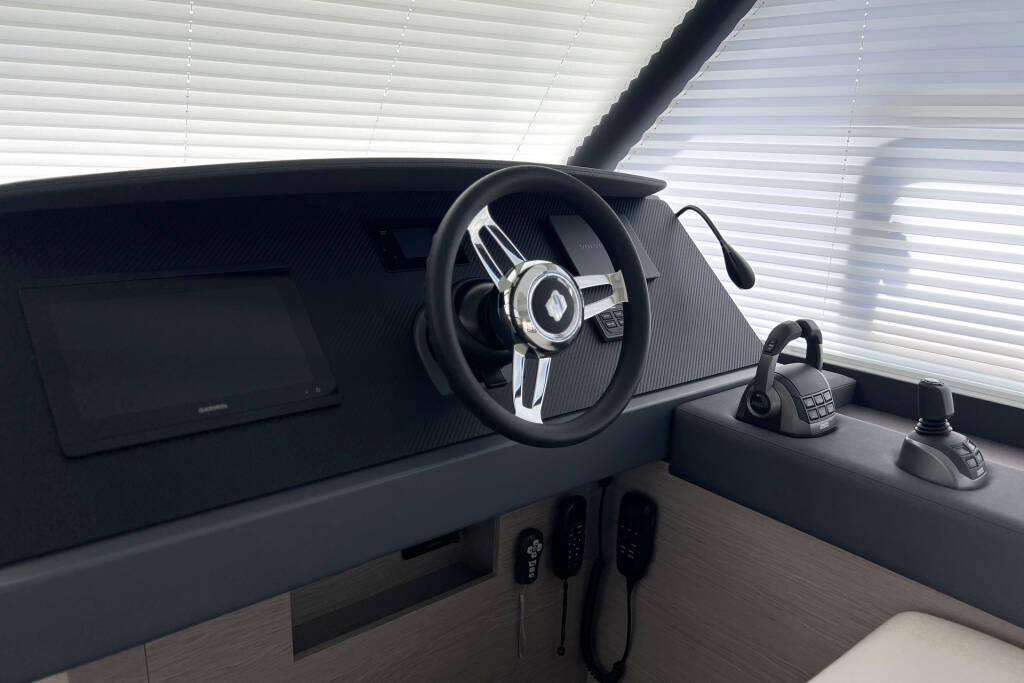 Fountaine Pajot MY6 Mamma Mia