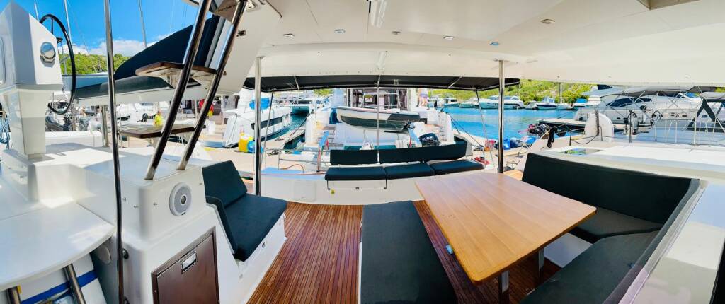 Fountaine Pajot Saba 50 Franco Nero