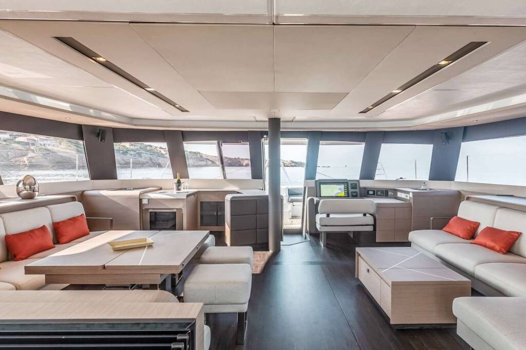Catamaran Fountaine Pajot Samana 59 Nika One