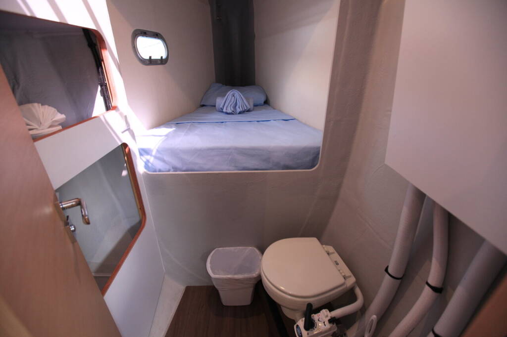 Katamaran Fountaine Pajot Saona 47 Quintet Three Sheets
