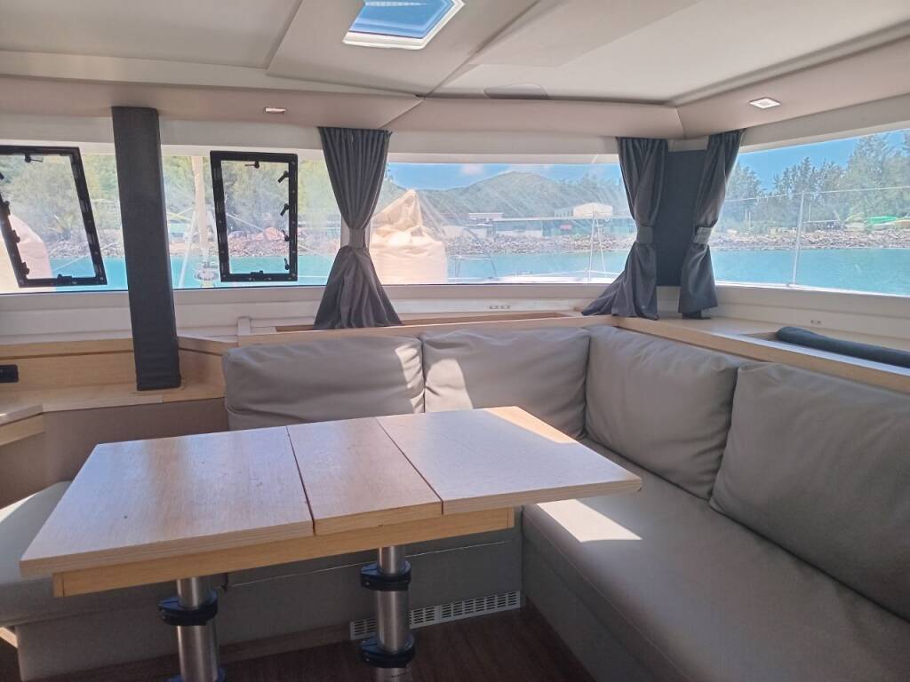 Fountaine Pajot Saona 47 Quintet SAPOTIER 
