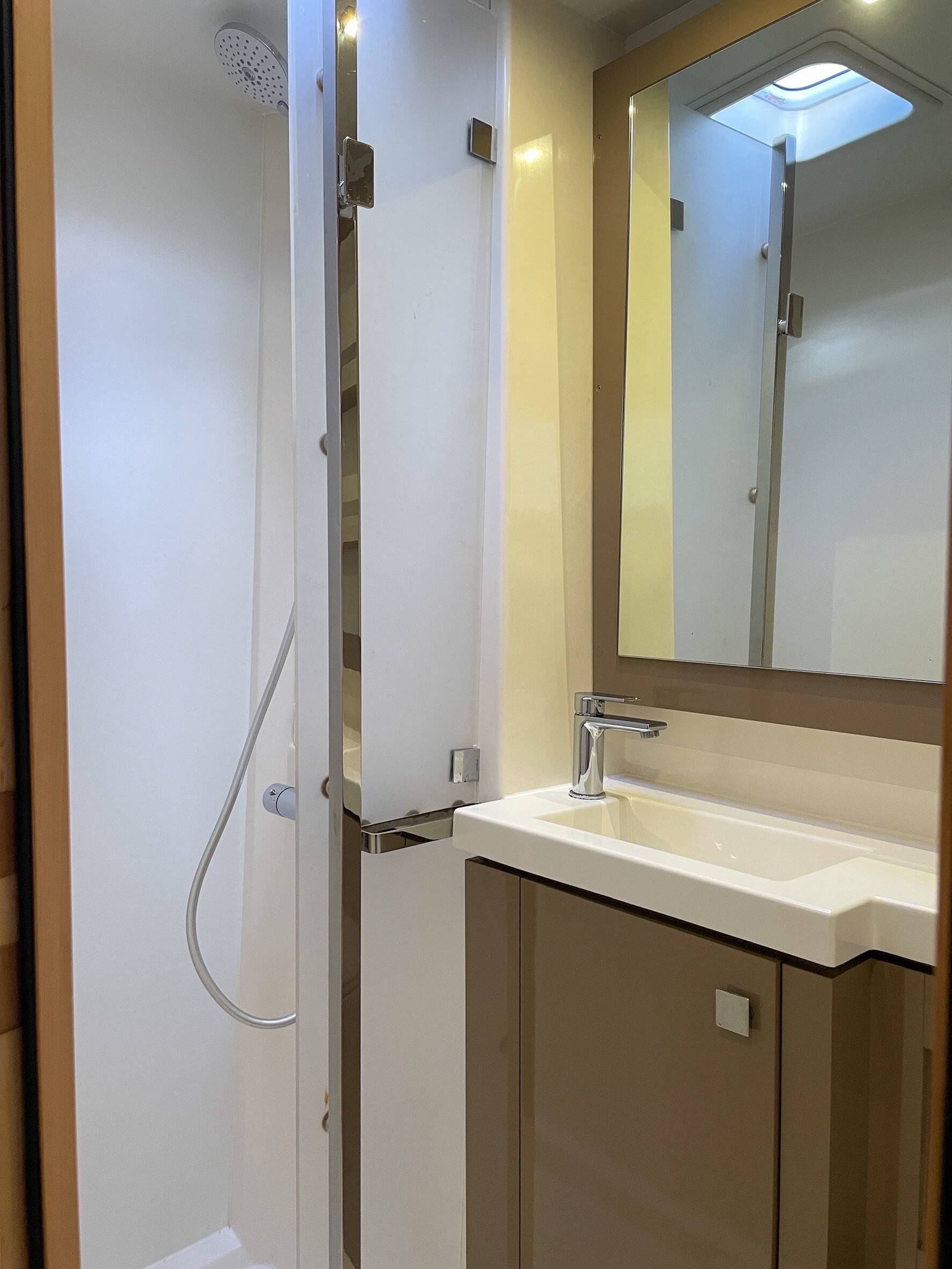 Katamaran Fountaine Pajot Saona 47 Quintet Ecstasy