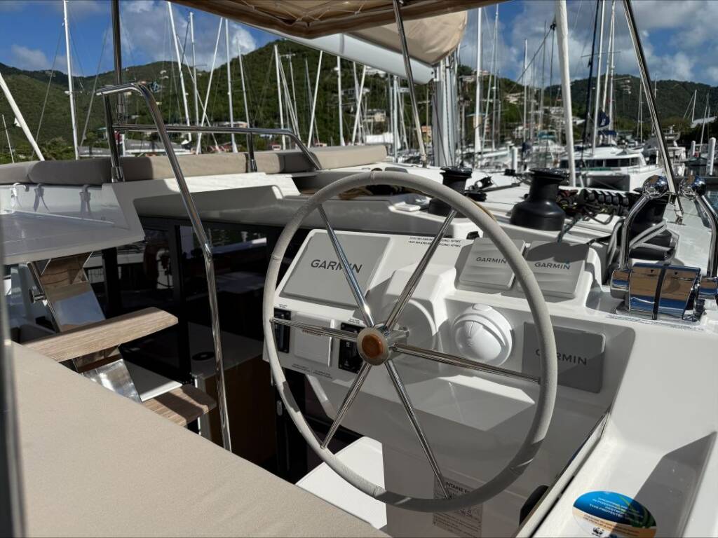 Fountaine Pajot Tanna 47 Maestro Playful
