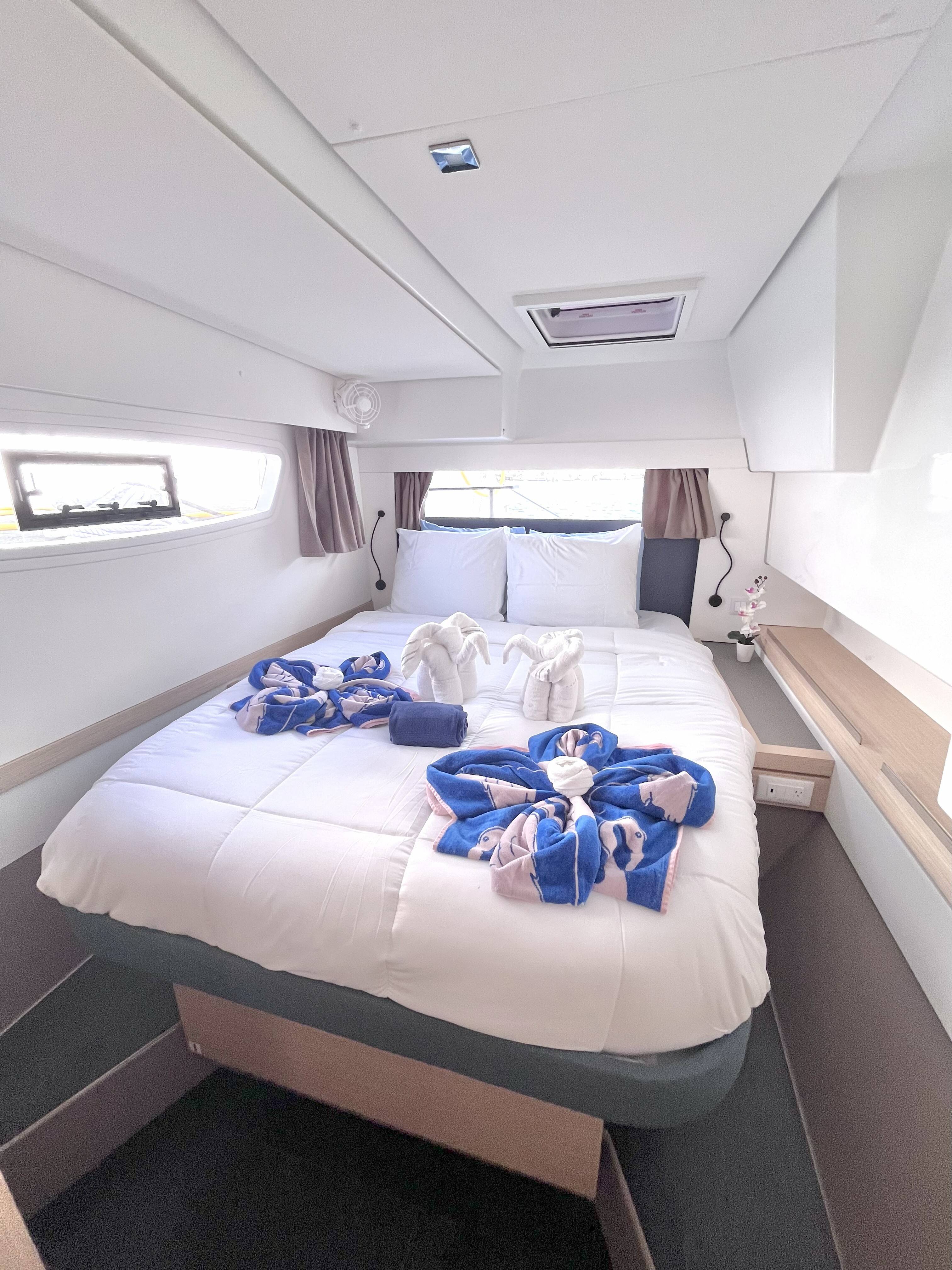 Fountaine Pajot Tanna 47 Blue Vibes