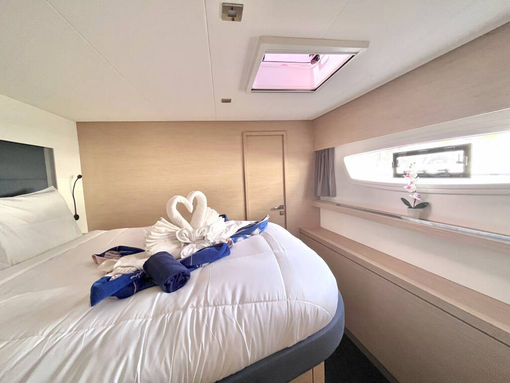Fountaine Pajot Tanna 47 Blue Vibes