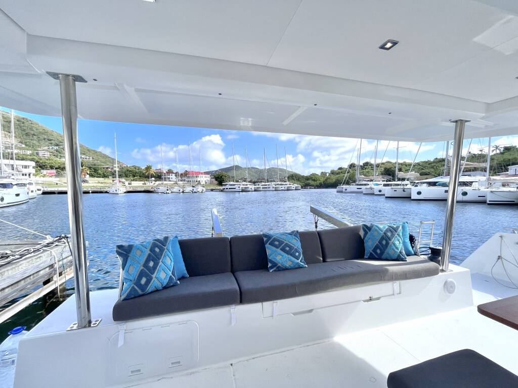 Fountaine Pajot Tanna 47 Blue Vibes