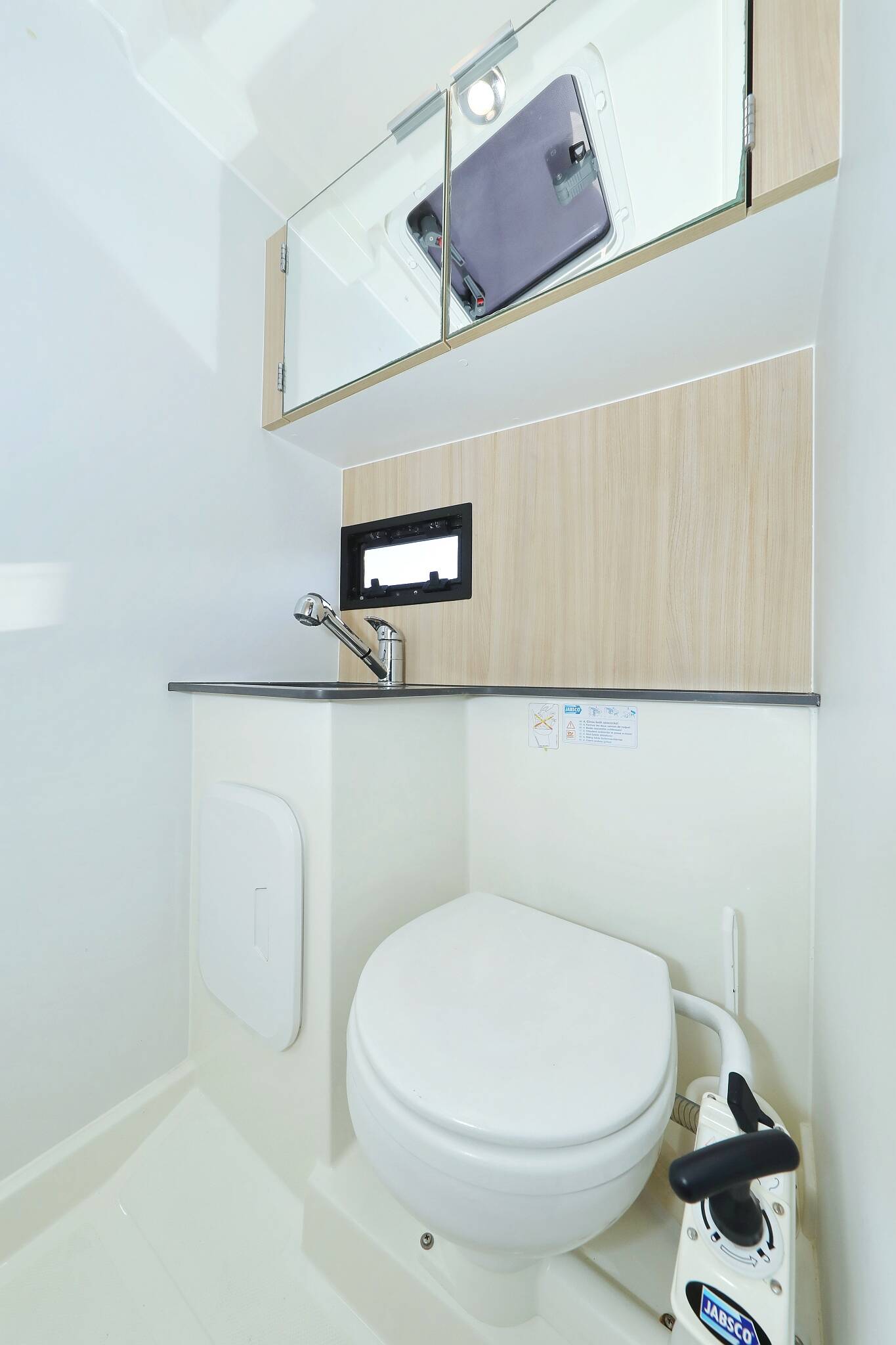 Motoryacht Futura 40 Grand Horizon Backup