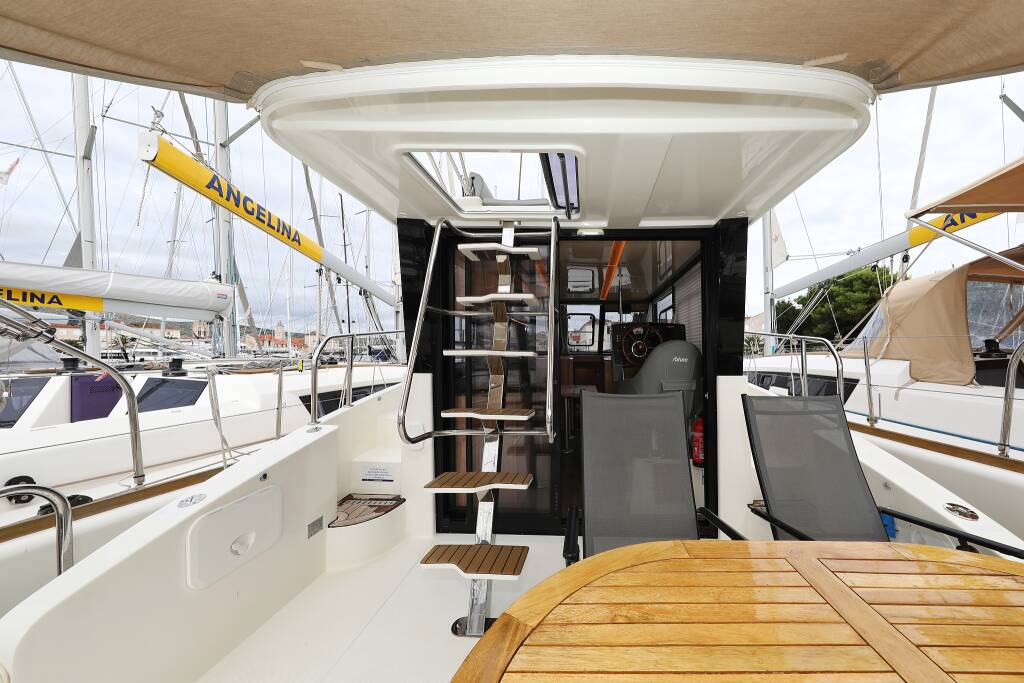 Motoryacht Futura 40 Grand Horizon 