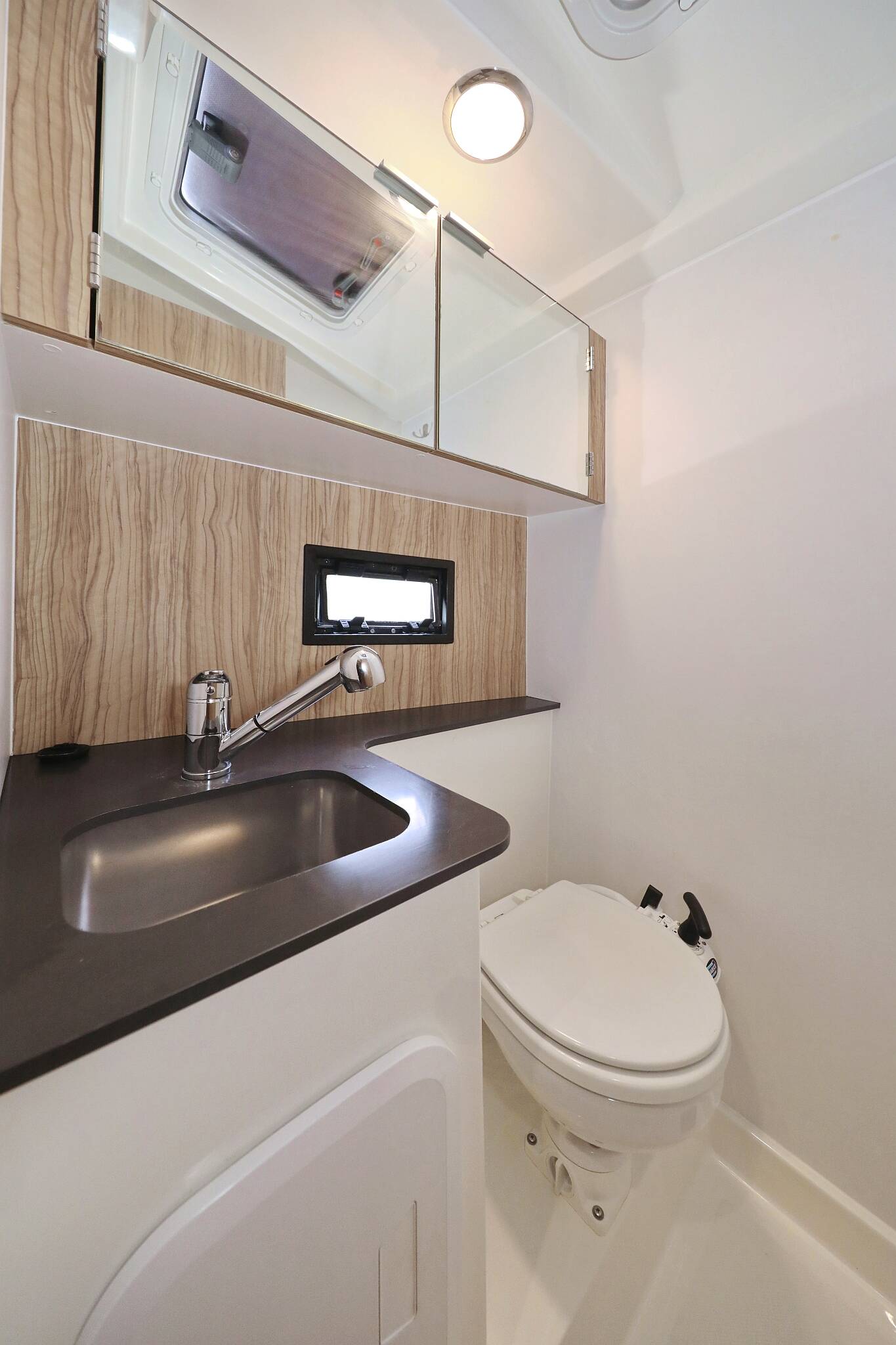 Motoryacht Futura 40 Grand Horizon 
