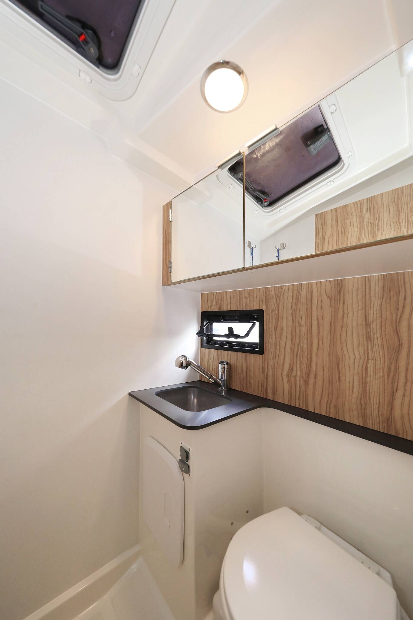 Motoryacht Futura 40 Grand Horizon 