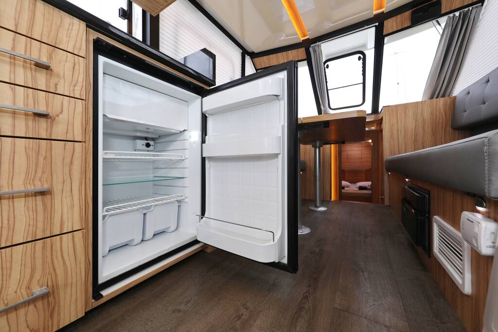 Motoryacht Futura 40 Grand Horizon 