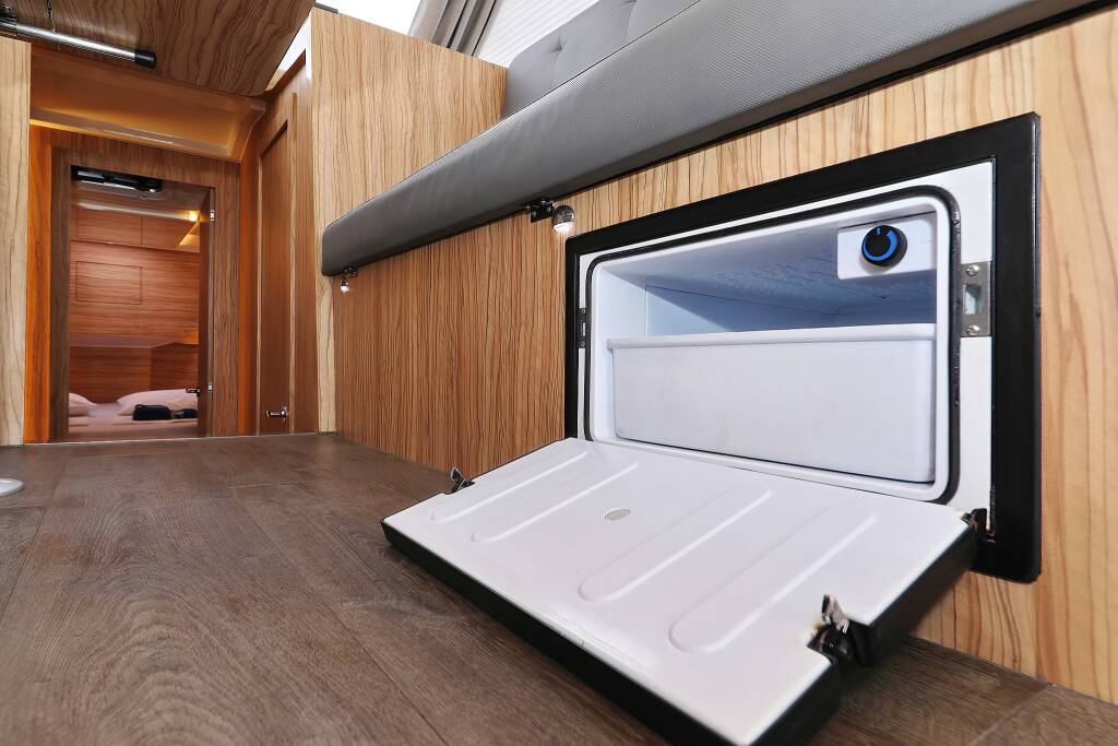 Motoryacht Futura 40 Grand Horizon 