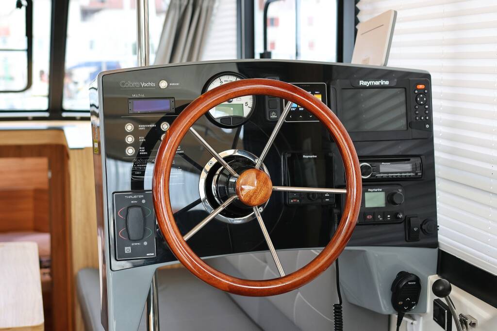 Motoryacht Futura 40 Grand Horizon 
