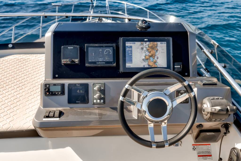 Galeon 420 Amber Blue