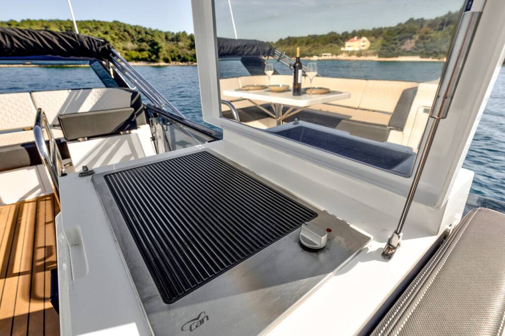 Galeon 420 Amber Blue