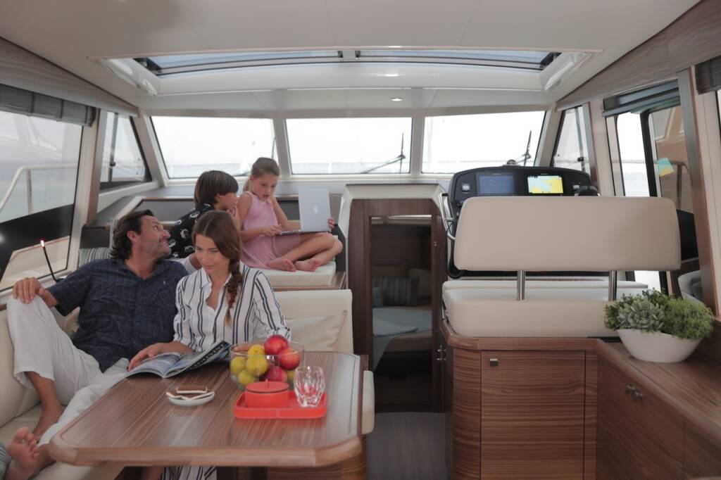 Motor yacht Greenline 40 Citadel