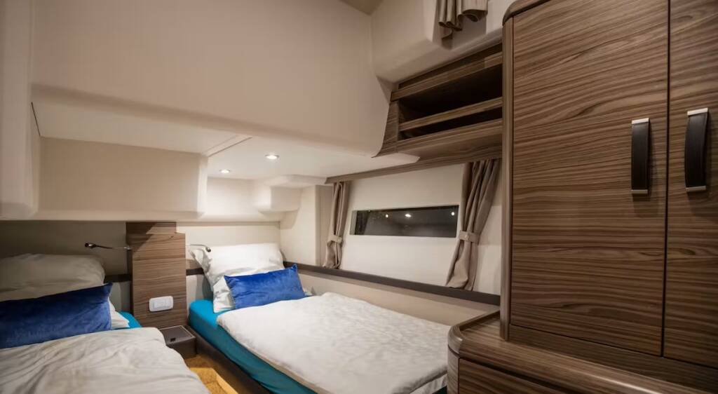 Motor yacht Greenline 48 Nord