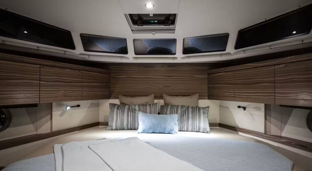 Motor yacht Greenline 48 Nord