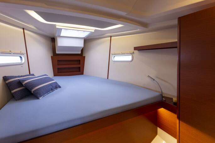 Sailing yacht Hanse 388 Tadeja