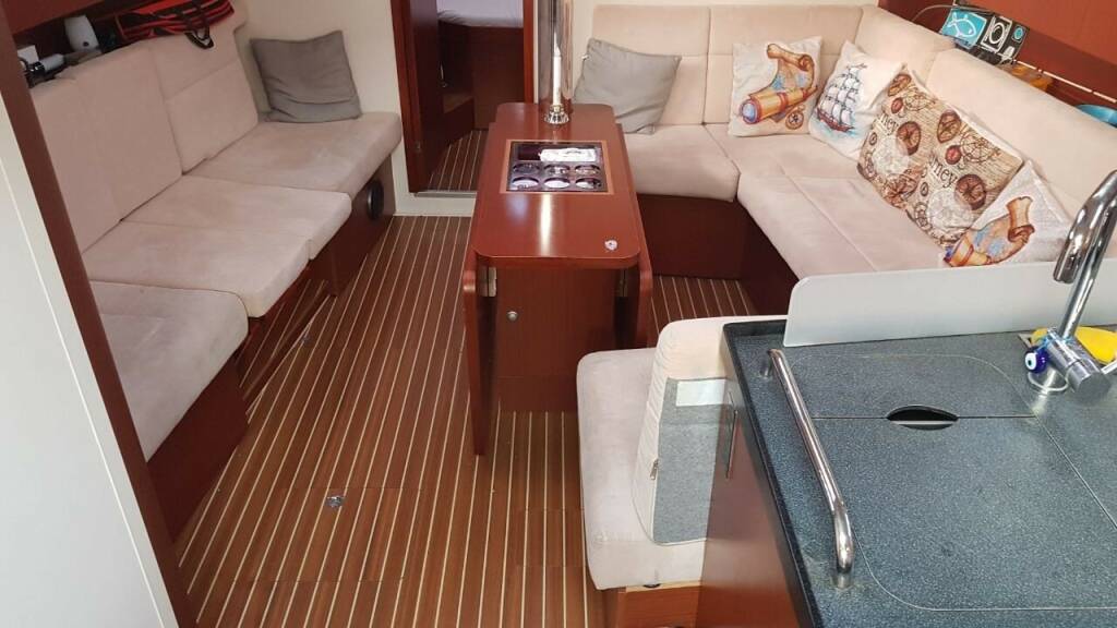 Segelyacht Hanse 415 Beau Gosse