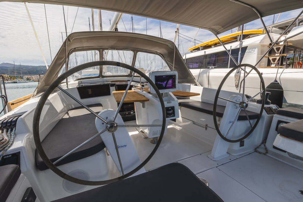 Segelyacht Hanse 418 Dafne