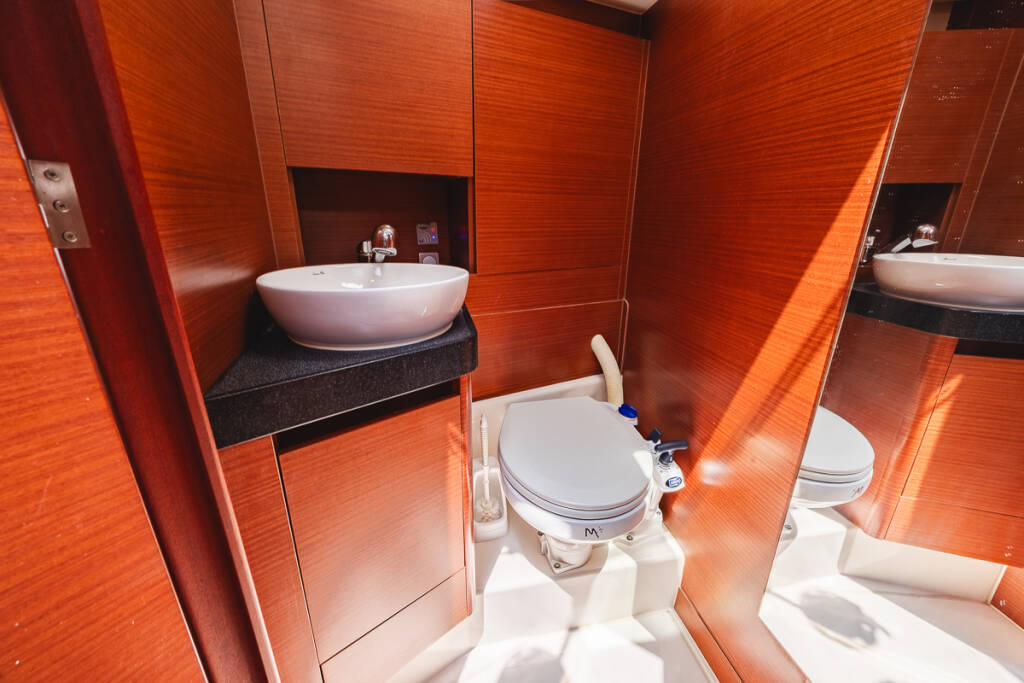 Segelyacht Hanse 418 Dafne