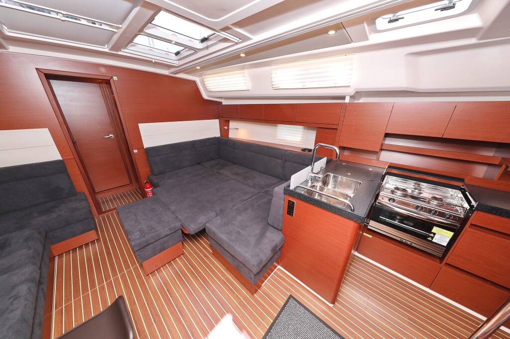 Segelyacht Hanse 458 Isabelle