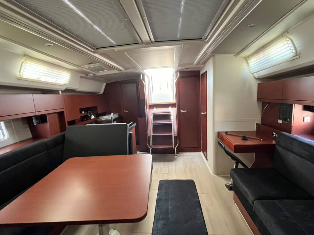 Segelyacht Hanse 458 Avra