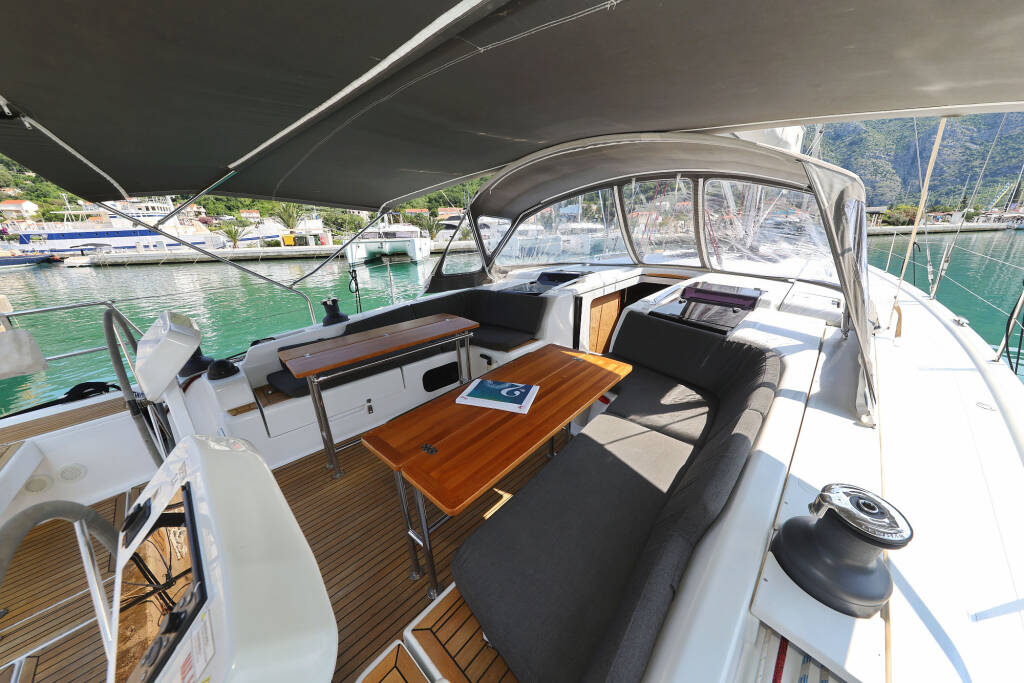 Hanse 508 Uptown Girl
