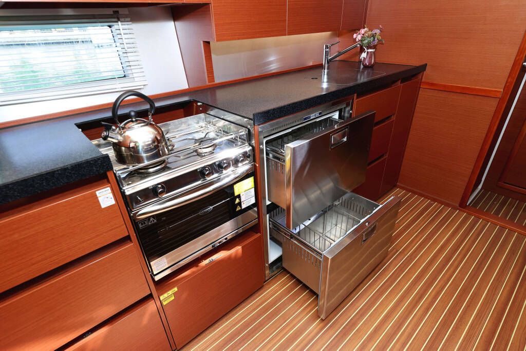 Hanse 508 Uptown Girl