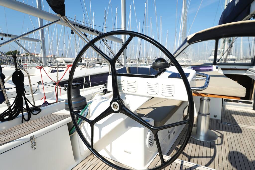Hanse 575 Amethyst