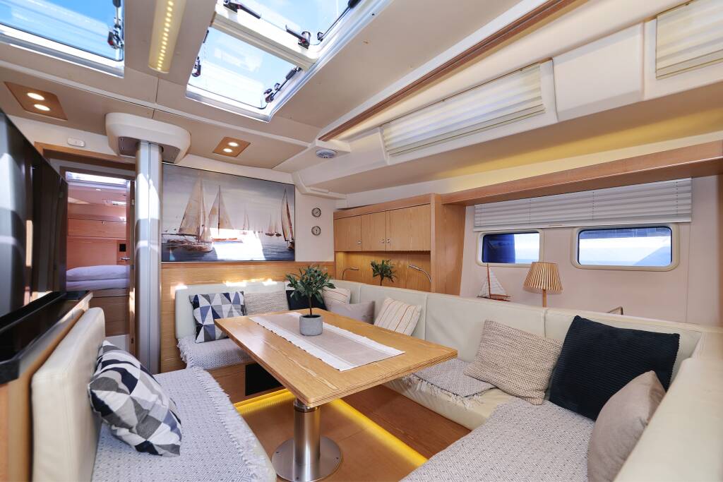 Hanse 575 Amethyst