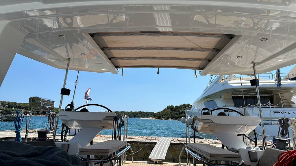 Sailing yacht Hanse 588 FitzRoy