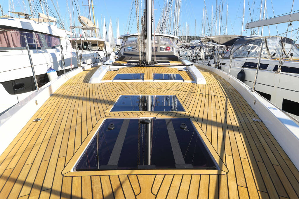Hanse 588 Citrus