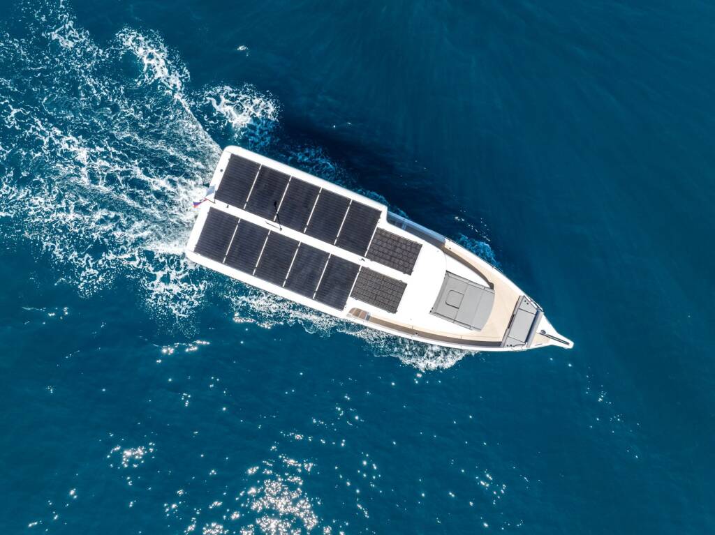 Motor yacht Island Cruising Boat SEALODGE II 