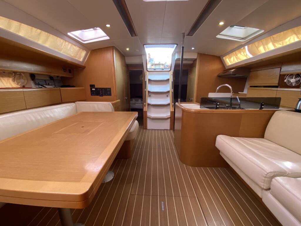 Segelyacht Jeanneau 53 
