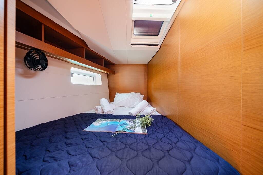 Jeanneau 54 Celena IV